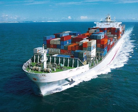 Перевозка контейнеровозом стандартных морских контейнеров